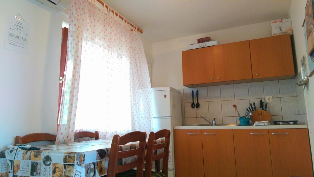卢卡瓦克Apartman Knezevic公寓 外观 照片